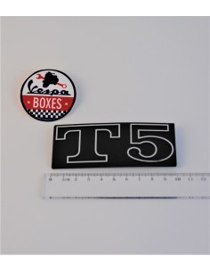 Insignia T5 para cofano.