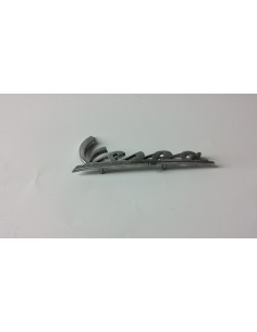 Anagrama Vespa en aluminio para escudo frontal - pequeño
