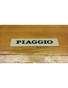 Anagrama letrero PIAGGIO adhesivo para corbata Vespa PK.